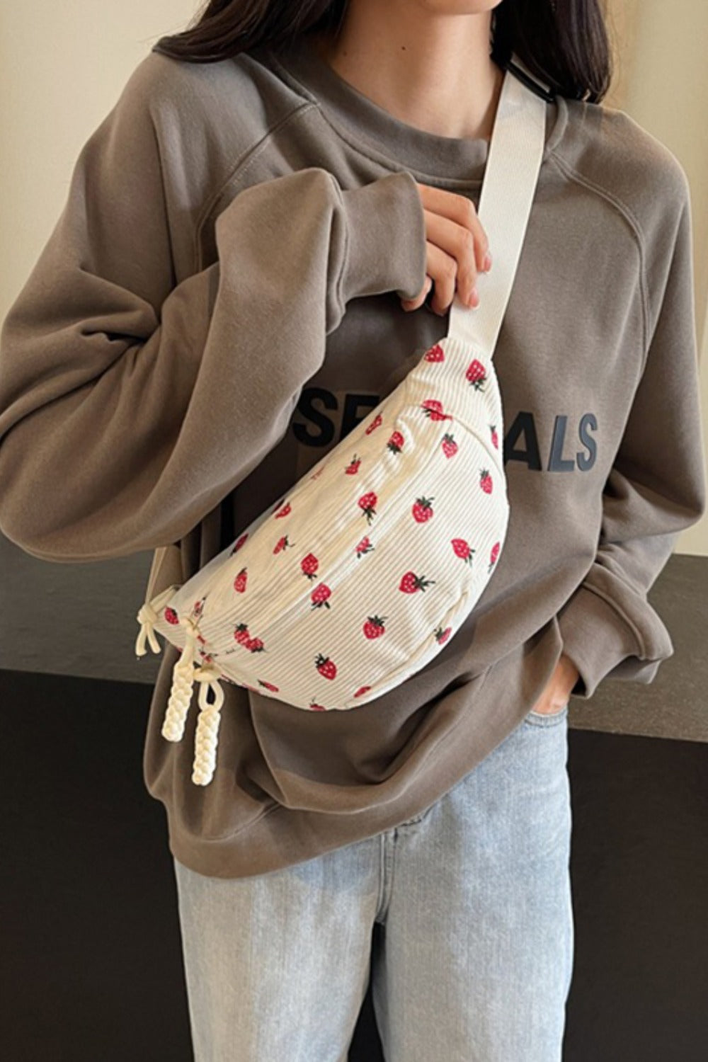 Printed Adjustable Sling Bag