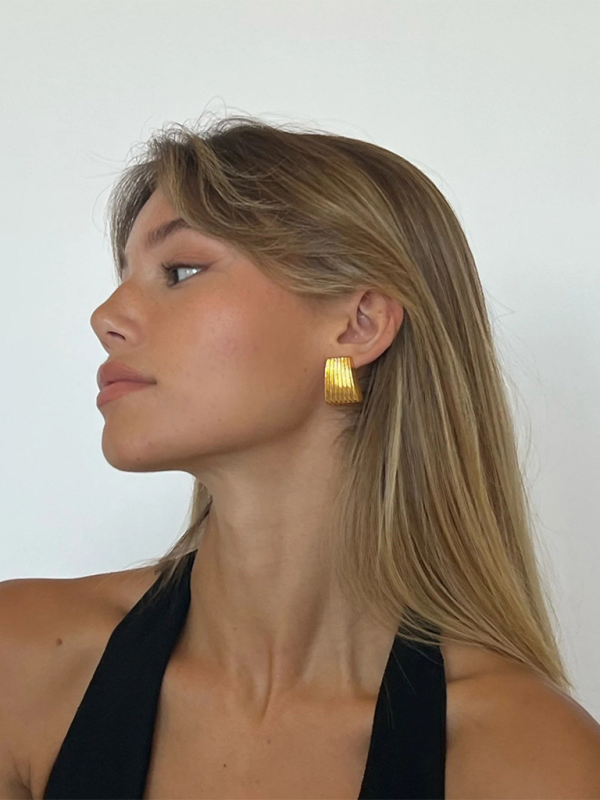 Striped trapezoidal earrings