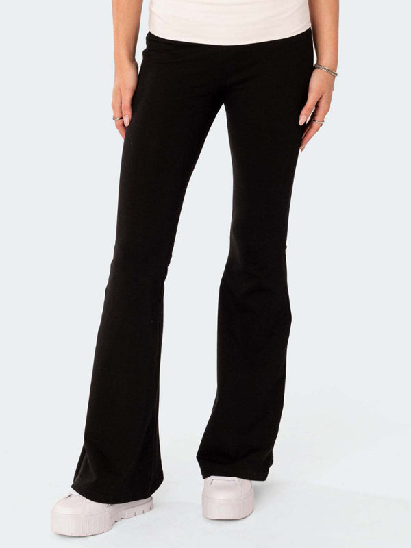 Slimming, low-waist flared pants