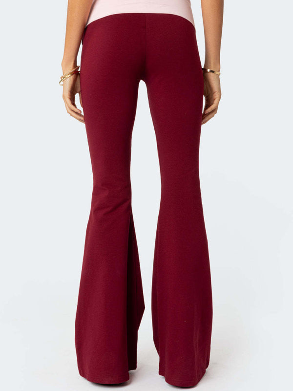 Slimming, low-waist flared pants